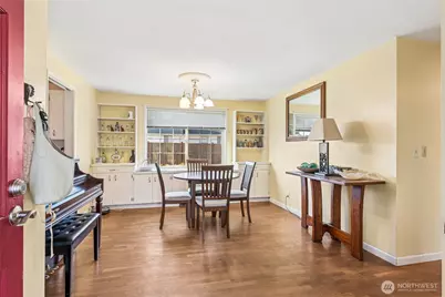 406 Dupont Avenue, DuPont, WA 98327 - Photo 4