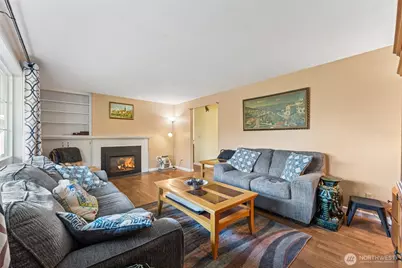 406 Dupont Avenue, DuPont, WA 98327 - Photo 6