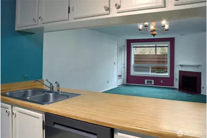 10501 8th Avenue NE #126, Seattle, WA 98125 - Photo 8