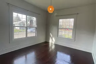 2101 Henkle St, Raymond, WA 98577 - Photo 12