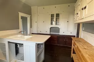 2101 Henkle St, Raymond, WA 98577 - Photo 8