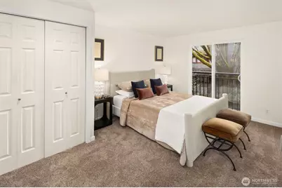 5901 Phinney Avenue N #206, Seattle, WA 98103 - Photo 10