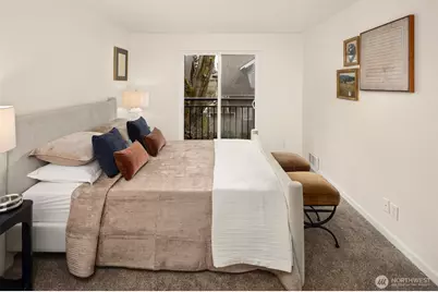 5901 Phinney Avenue N #206, Seattle, WA 98103 - Photo 12