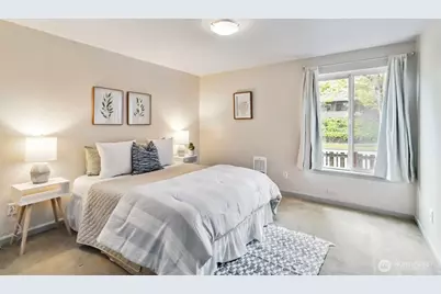 3661 Phinney Avenue N #208, Seattle, WA 98103 - Photo 12
