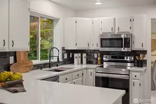 16437 241st Ave SE, Issaquah, WA 98027 - Photo 8