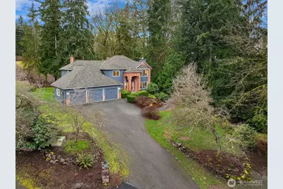 16437 241st Avenue SE, Issaquah, WA 98027 - Photo 2