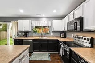 18401 95th Ave Ct E, Puyallup, WA 98375 - Photo 10