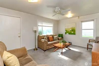 1434 S 103rd Street, Seattle, WA 98168 - Photo 6