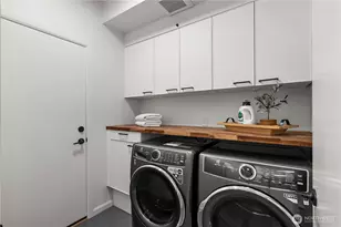 23214 Fitzgerald Rd, Bothell, WA 98021 - Photo 18