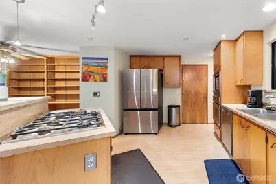 4617 200th Street SE, Bothell, WA 98012 - Photo 8