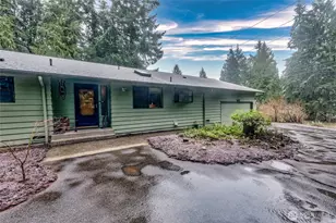 4617 200th St SE, Bothell, WA 98012 - Photo 2