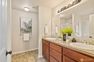 17942 122nd St Ct E, Bonney Lake, WA 98391 - Photo 22