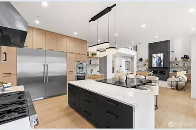 1028 163rd Avenue SE, Bellevue, WA 98008 - Photo 12