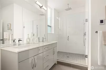 947 NW 56th Street, Seattle, WA 98107 - Photo 12