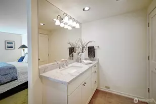 6533 Seaview Ave NW, Seattle, WA 98117 - Photo 20