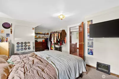 12260 Des Moines Memorial Drive S, Seattle, WA 98168 - Photo 24