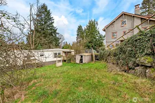 12260 Des Moines Memorial Dr S, Seattle, WA 98168 - Photo 36