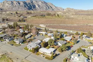 608 Plaza Way, Brewster, WA 98812 - Photo 24