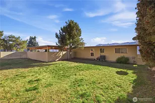 608 Plaza Way, Brewster, WA 98812 - Photo 22