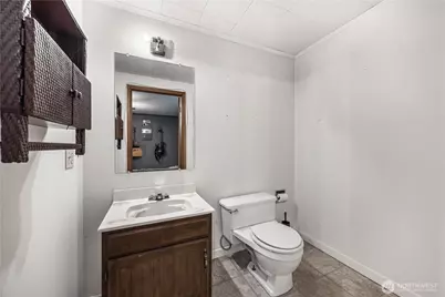 608 Plaza Way, Brewster, WA 98812 - Photo 18