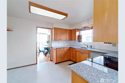 5538 S Norfolk Street, Seattle, WA 98118 - Photo 8