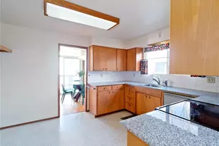 5538 S Norfolk St, Seattle, WA 98118 - Photo 8