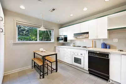 4630 88th Avenue SE, Mercer Island, WA 98040 - Photo 24