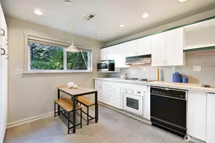 4630 88th Ave SE, Mercer Island, WA 98040 - Photo 24