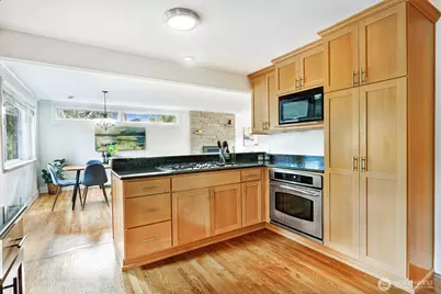 4630 88th Avenue SE, Mercer Island, WA 98040 - Photo 12