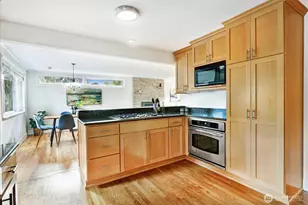 4630 88th Ave SE, Mercer Island, WA 98040 - Photo 12