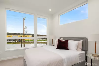 6722 B Corson Avenue S, Seattle, WA 98108 - Photo 12