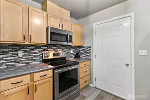 6306 Isaac Ave SE, Auburn, WA 98092 - Photo 4