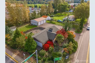 6709 166th Avenue E, Sumner, WA 98390 - Photo 4