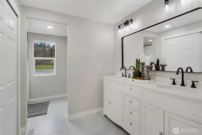 15080 Wilcox Road NW, Poulsbo, WA 98370 - Photo 12