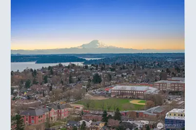 943 23rd Avenue, Seattle, WA 98122 - Photo 2