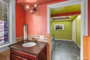 943 23rd Ave, Seattle, WA 98122 - Photo 24