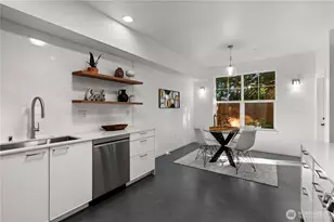 23214 Fitzgerald Rd, Bothell, WA 98021 - Photo 10