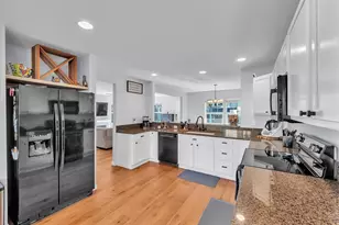 36522 SE Woody Creek Ln, Snoqualmie, WA 98065 - Photo 12