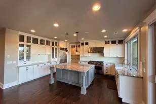 9968 SE 7th Ct, Bellevue, WA 98004 - Photo 10