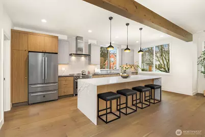 4406 1st Avenue NE, Seattle, WA 98105 - Photo 4