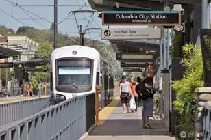 5936 S 36th Ave, Seattle, WA 98118 - Photo 14