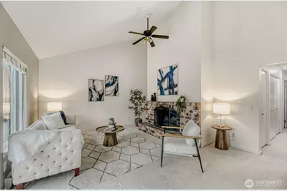 12904 126th Court NE #J302, Kirkland, WA 98034 - Photo 1