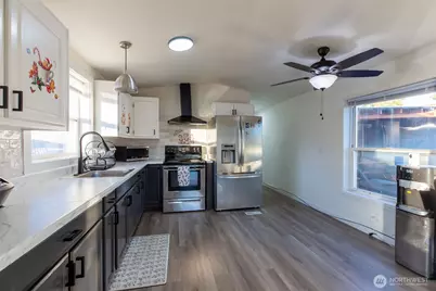 2304 A Street SE #55, Auburn, WA 98002 - Photo 16