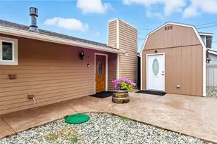 97 Utsalady Rd, Camano Island, WA 98282 - Photo 2