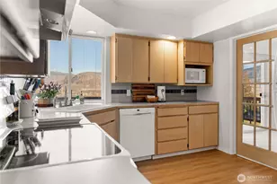 2206 Summit Dr, Oroville, WA 98844 - Photo 10