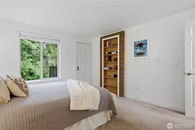 8111 146th Court NE #D, Redmond, WA 98052 - Photo 18