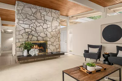 8416 SE 36th Street, Mercer Island, WA 98040 - Photo 2