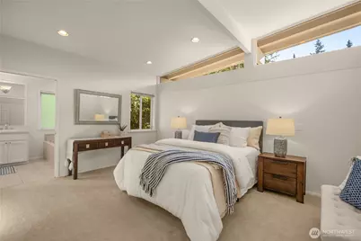 8416 SE 36th Street, Mercer Island, WA 98040 - Photo 16