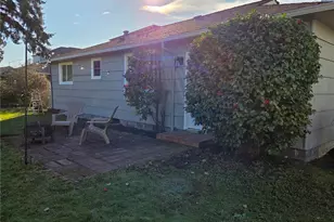 11203 Kendrick St SW, Lakewood, WA 98499 - Photo 2