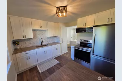 11203 Kendrick Street SW, Lakewood, WA 98499 - Photo 4